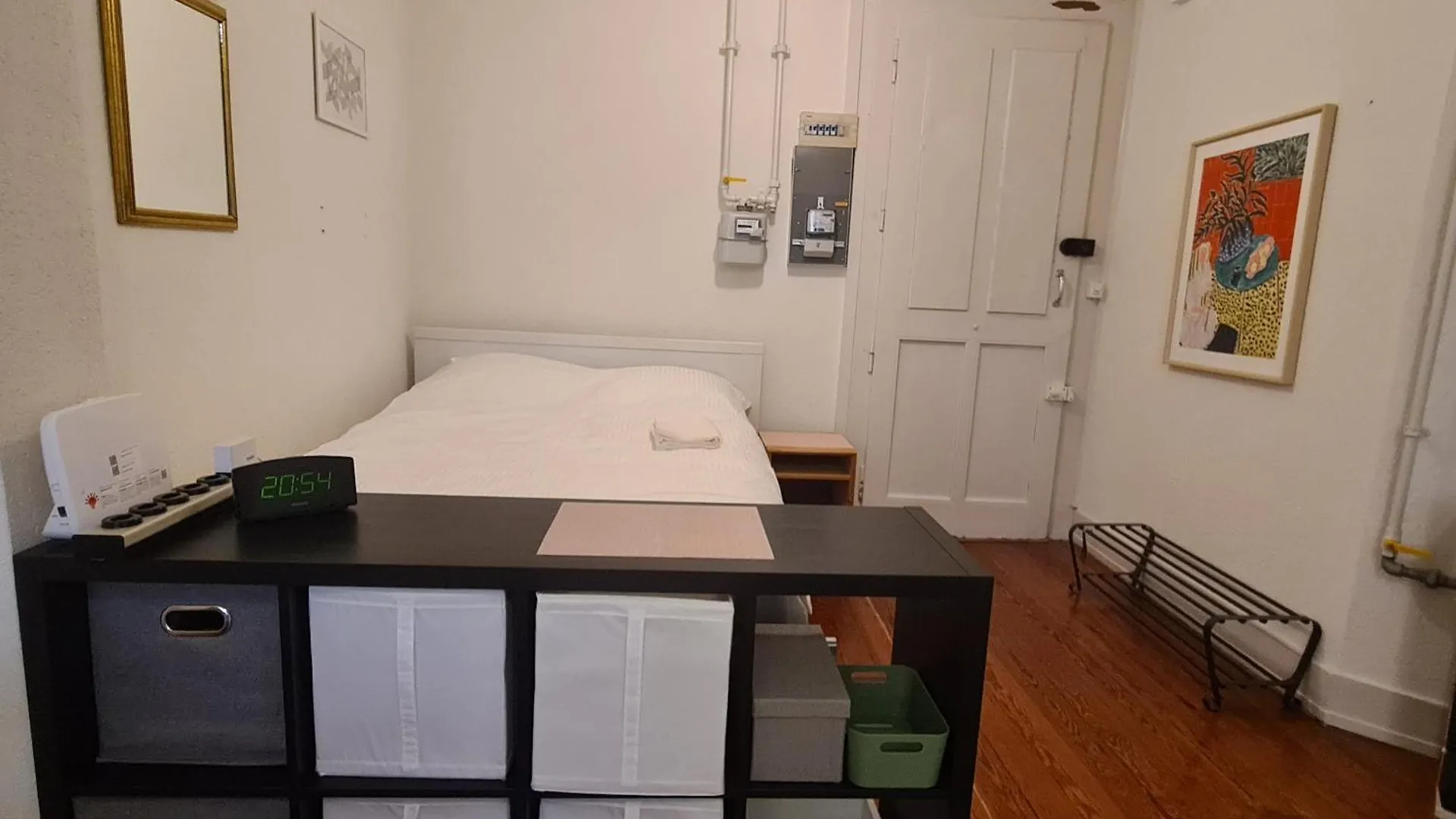 Apartment Studio Sublet In Geneva Center
