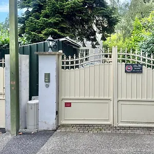 Villa Mont-blanc Poolhouse, Genève